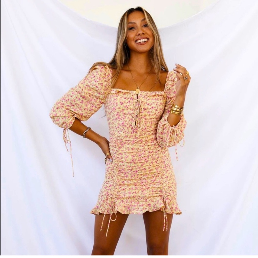 HELLO MOLLY I can hear the bells dress yellow size XS